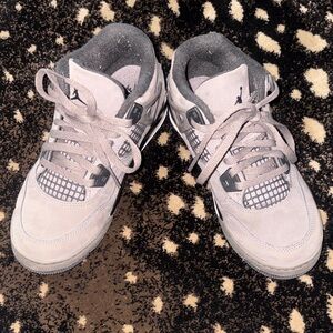 Little Kids' Jordan 4
Cave Stone and Black